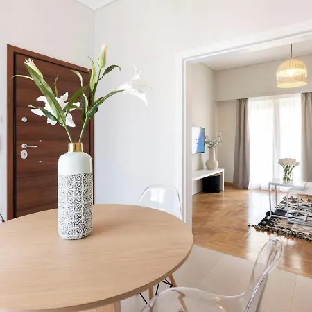 Apartment Acropolis Serenity - 1br, Neos Kosmos Athens