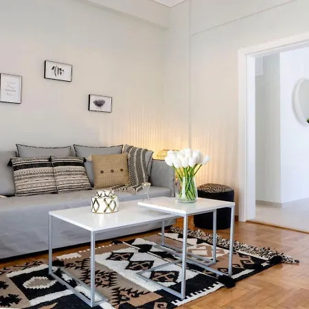 Acropolis Serenity - 1br, Neos Kosmos Apartment *
